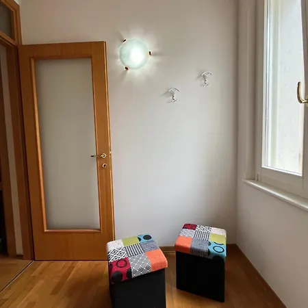 Vischaus Apartament *